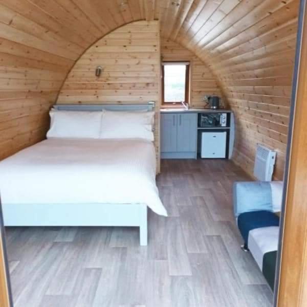 Wheelhousepods Glamping Hotel Donegal Town Ngoại thất bức ảnh